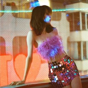 Medium Feather Cropped Bandeau Corset Top - Nasty Gal